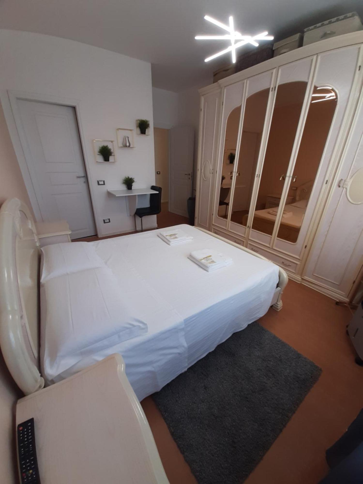 Alessandra'S Home Верона Номер фото